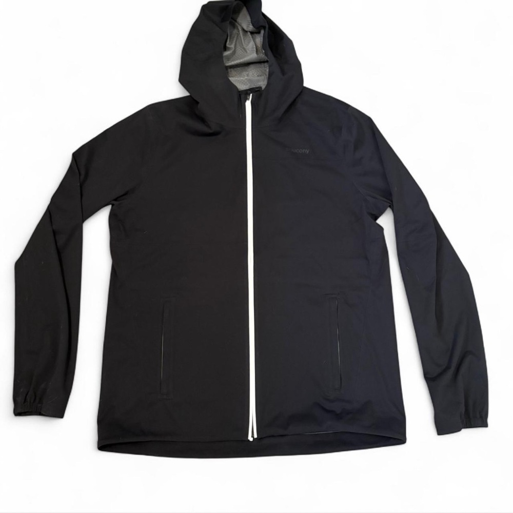 Saucony Black Windbreaker Jacket